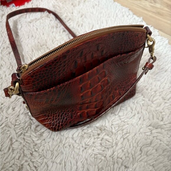 BRAHMIN MINI DUXBURY CROSSBODY-Croc-Embossed Leather Crossbody Bag - Picture 4 of 9